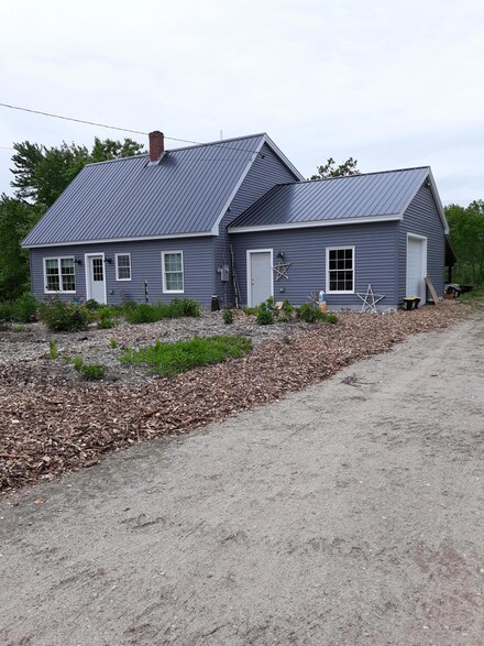 60 Maple Run Rd, Limington, ME 04049