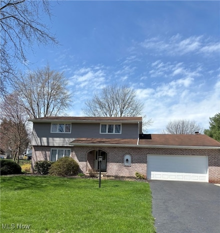 8777 Prancer Ave NW, North Canton, OH 44720
