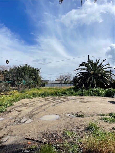 16297 Gunnerson St, Lake Elsinore, CA 92530