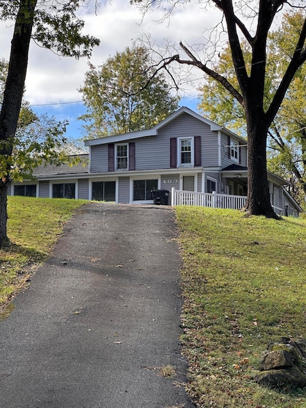 403 Raleigh Ave, Vinton, VA 24179