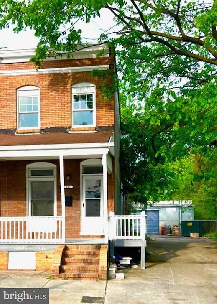 647 S Pulaski St, Baltimore, MD 21223