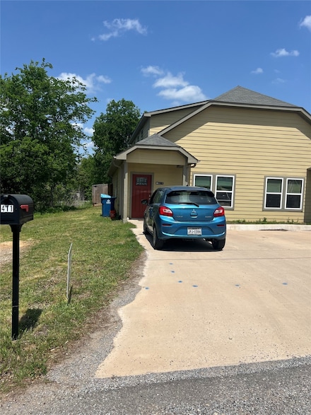 411 E Elm St, Denison, TX 75021