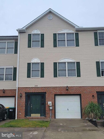 216 Julia Way, Smyrna, DE 19977