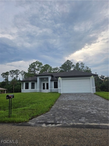 601 Eighth Ave, Lehigh Acres, FL 33972