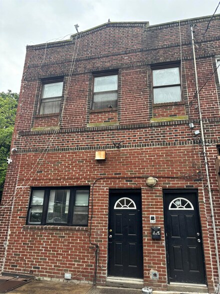 184-09 140th Ave, Springfield Gardens, NY 11413