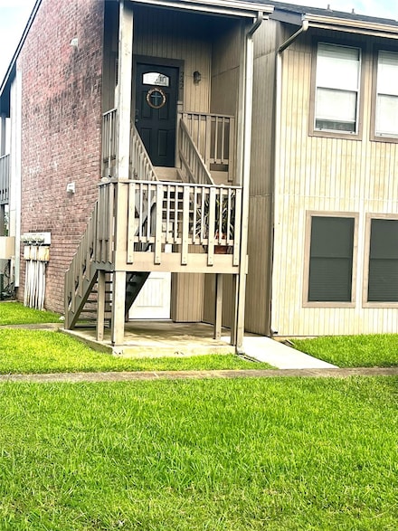 418 Garland Dr Unit 242, Lake Jackson, TX 77566