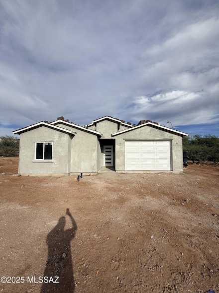 1842 Via Nevada, Rio Rico, AZ 85648