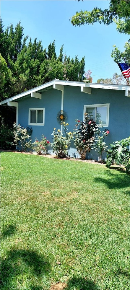 858 Sequoia St, San Bernardino, CA 92407