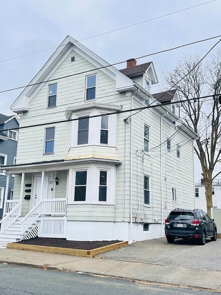 77 Kirtland St, Lynn, MA 01905