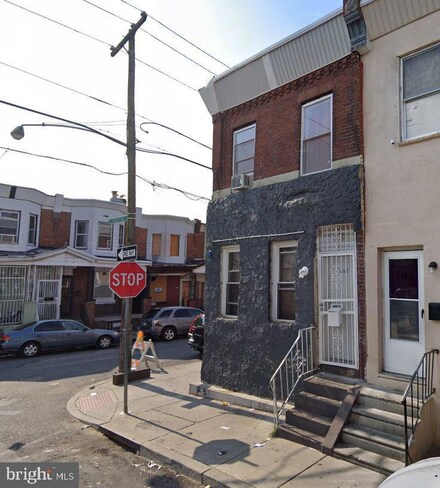 668 E Clementine St, Philadelphia, PA 19134