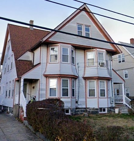27 Brooks Ave, Quincy, MA 02169