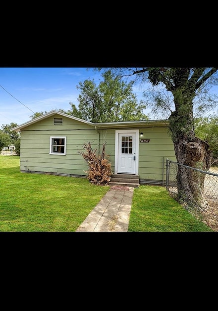 120 N Buchanan St, San Angelo, TX 76903