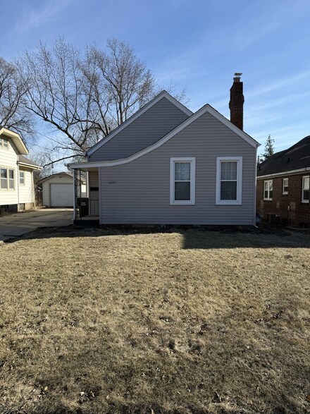 1605 Bruner St, Rockford, IL 61103