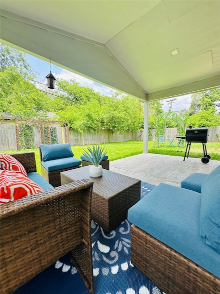 12218 Hillcroft St, Houston, TX 77035