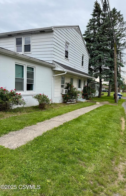 1356 Bloom Rd, Danville, PA 17821