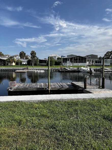 25 Connie Dr, Crawfordville, FL 32327