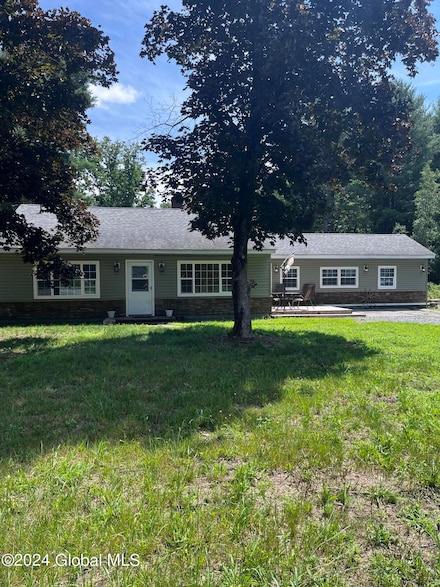 413 Stone Church Rd, Ballston Spa, NY 12020