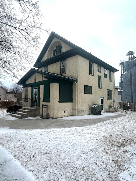 120 3rd Ave N, Brownton, MN 55312