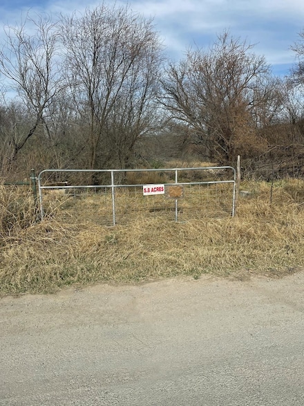 798 Guyler Ln, Del Rio, TX 78840