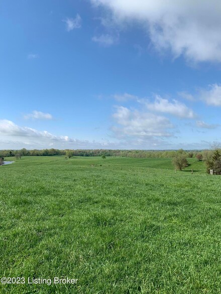 1251 Nevins Station Rd, Lawrenceburg, KY 40342