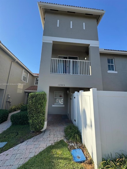 12605 SW 54th Ct, Miramar, FL 33027