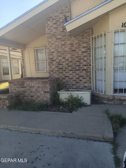 10214 Silver Strand Place, El Paso, TX 79924