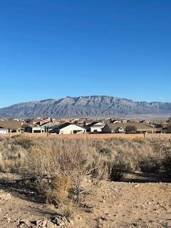 65 4th St NE, Rio Rancho, NM 87124