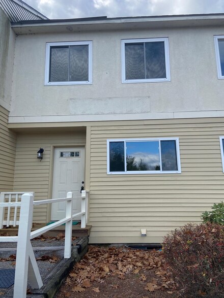 39 Freetown Rd Unit 7, Raymond, NH 03077