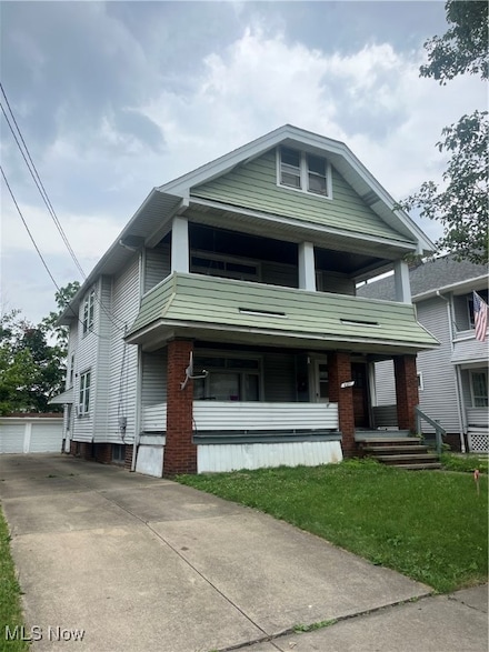 4421 W 49th St, Cleveland, OH 44144