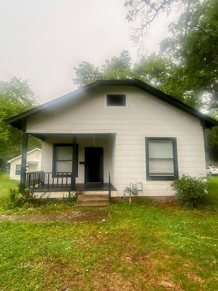 809 N Franklin St, Blytheville, AR 72315