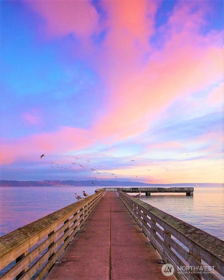 1920 Parkview Dr NE, Tacoma, WA 98422