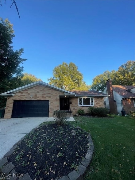 1955 Chelford Rd, Cleveland, OH 44143