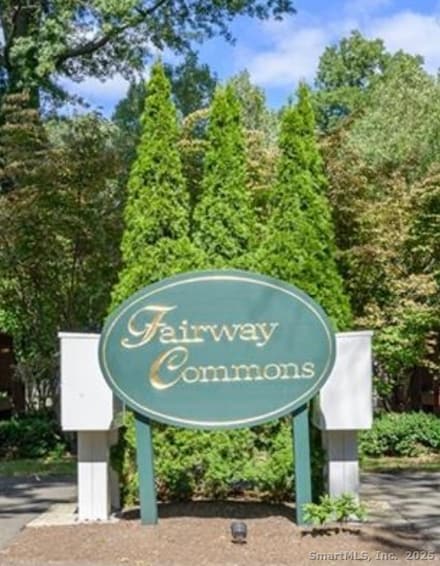 303 Bridge St, Stamford, CT 06905