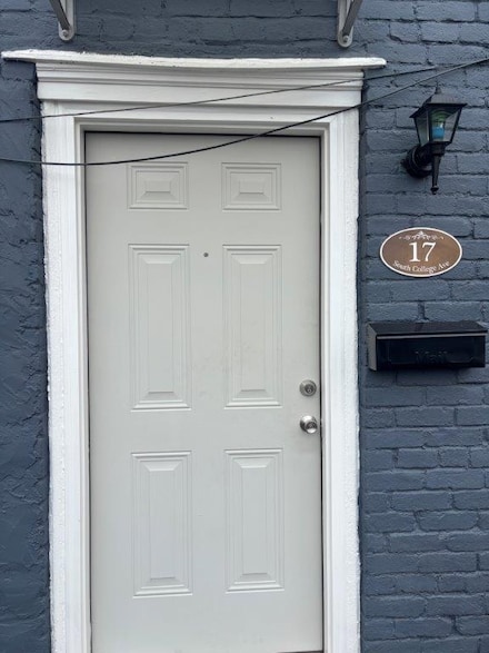 17 S College Ave, Salem, VA 24153