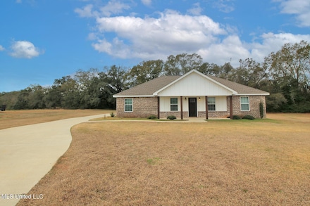 Lucedale MS Real Estate &amp; Homes for Sale - Homes.com