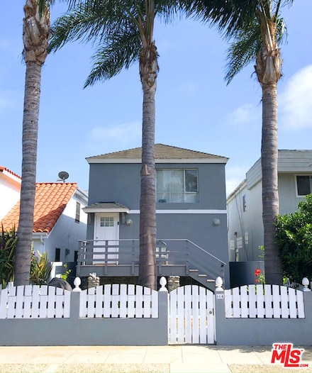 664 Marr St, Venice, CA 90291