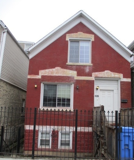 1626 W 33rd St, Chicago, IL 60608