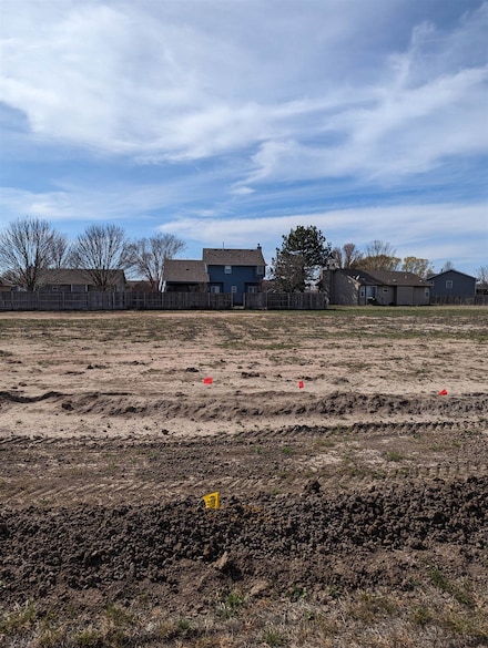 821 N Cedar Downs Cir, Wichita, KS 67235