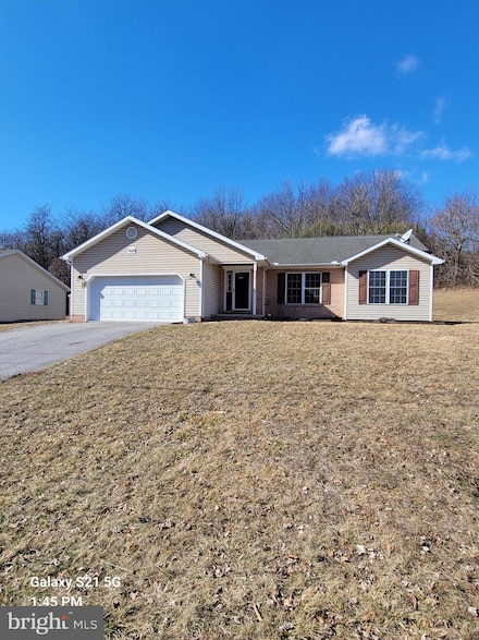 11271 Orchard Rd, Waynesboro, PA 17268