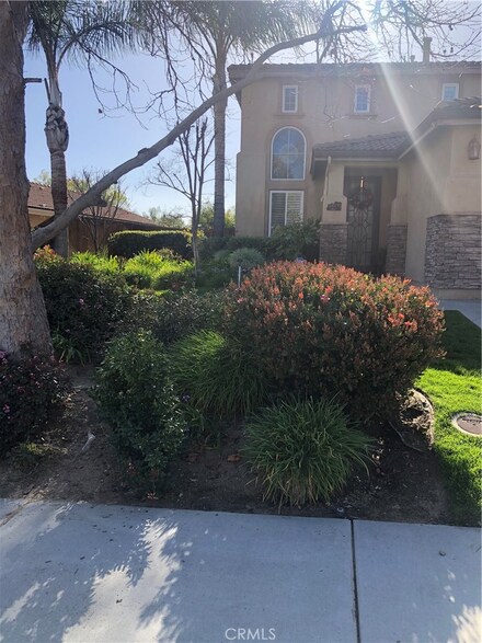 41433 Temeku Dr, Temecula, CA 92591