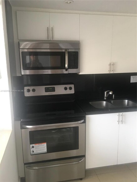 1750 NE 115th St Unit 608, Miami, FL 33181