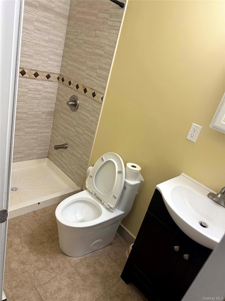 3003 73rd St Unit 2nd Floor, East Elmhurst, NY 11370