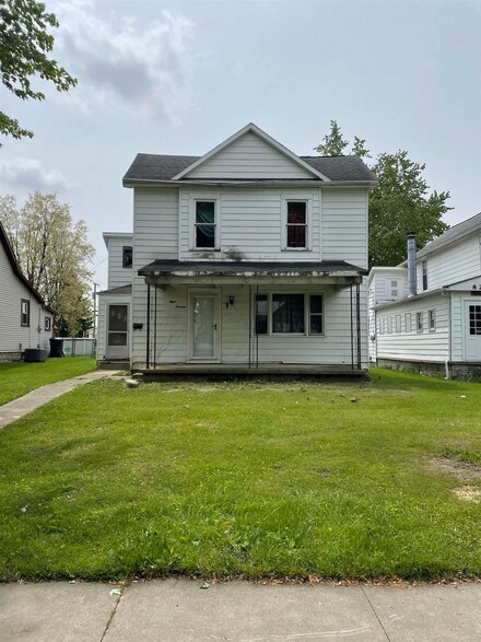 819 W Hickory St, Union City, IN 47390
