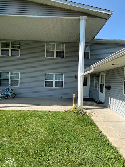 1320 Millerwood Ct Unit 1, Lebanon, IN 46052