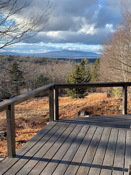 100 Wildcat Hill Rd, New Ipswich, NH 03071