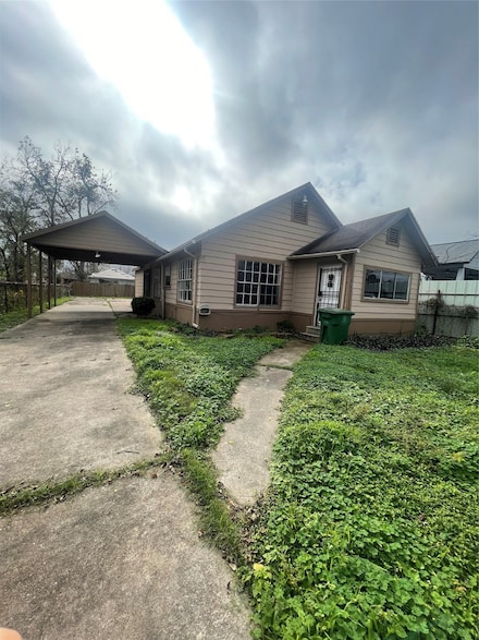 2010 King St, Houston, TX 77026