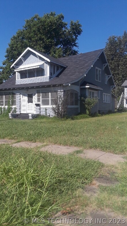 612 N Grand Ave, Okmulgee, OK 74447