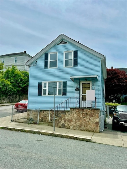 203 Division St, Fall River, MA 02721