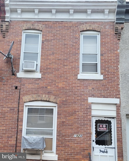 1921 Bonitz St, Philadelphia, PA 19140