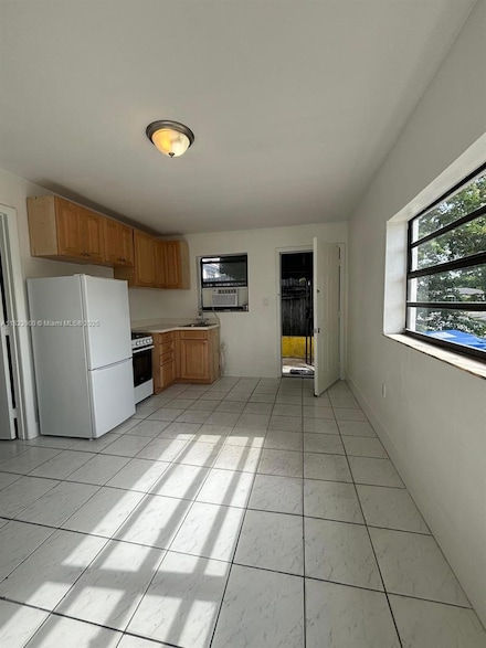 1660 SW 24th Ave, Miami, FL 33145